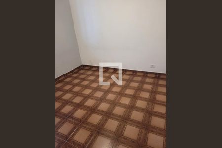 Quarto de casa para alugar com 2 quartos, 55m² em Jardim das Oliveiras, São Paulo