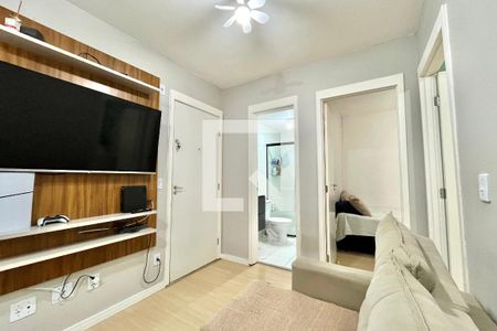 Sala de apartamento à venda com 2 quartos, 33m² em Jardim Itacolomi, São Paulo