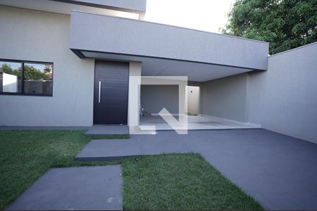 Casa à venda com 3 quartos, 235m² em Setor Bueno, Goiânia