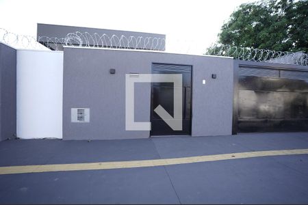 Casa à venda com 3 quartos, 235m² em Setor Bueno, Goiânia