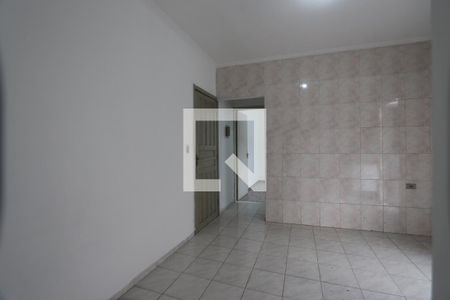 Sala/Cozinha de apartamento para alugar com 1 quarto, 28m² em Jardim Guairaca, São Paulo