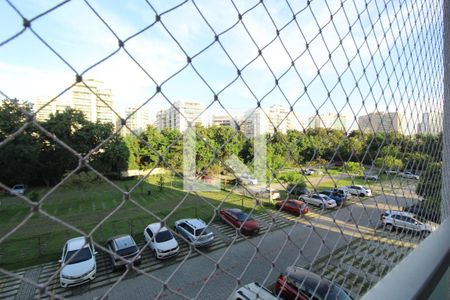 Sala - Vista de apartamento para alugar com 2 quartos, 55m² em Barra Olímpica, Rio de Janeiro