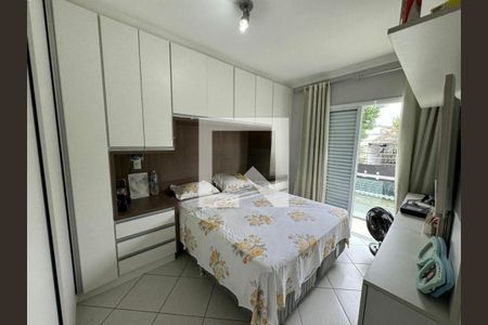 Casa à venda com 3 quartos, 130m² em Jardim Sabara, São Paulo
