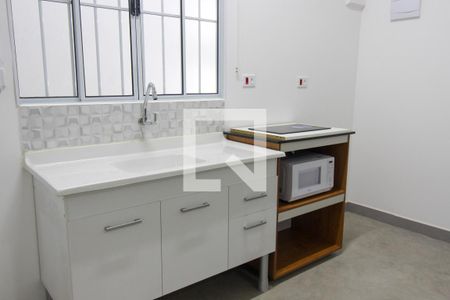 Cozinha de kitnet/studio para alugar com 1 quarto, 33m² em Vila São Silvestre (zona Leste), São Paulo