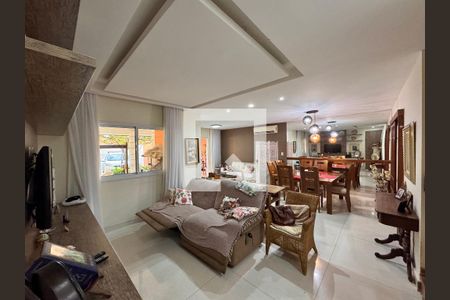 Casa de Condomínio à venda com 4 quartos, 270m² em Vargem Grande, Rio de Janeiro