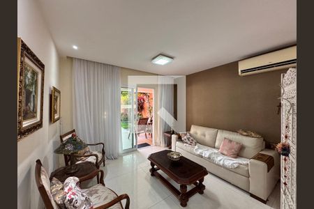 Casa de Condomínio à venda com 4 quartos, 270m² em Vargem Grande, Rio de Janeiro