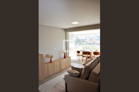 Sala de apartamento para alugar com 2 quartos, 70m² em Parque Sao Domingos, São Paulo