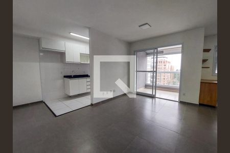 Sala/Cozinha de apartamento para alugar com 1 quarto, 61m² em Chácara Santo Antônio, São Paulo