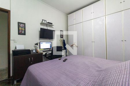 Casa 1 - Quarto 1 de casa à venda com 5 quartos, 254m² em Parque São Jorge, São Paulo