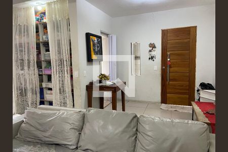Casa à venda com 5 quartos, 180m² em Conjunto Residencial Butanta, São Paulo