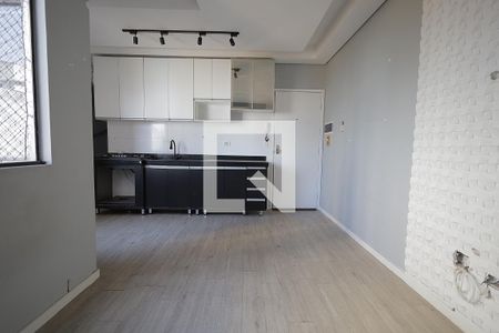 Sala de apartamento para alugar com 2 quartos, 70m² em Campestre, Santo André