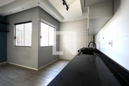 Cozinha de apartamento para alugar com 2 quartos, 70m² em Campestre, Santo André