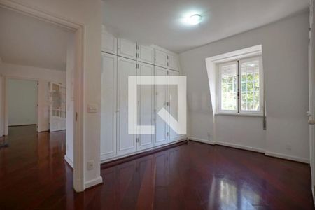 Casa à venda com 5 quartos, 760m² em Santo Amaro, São Paulo