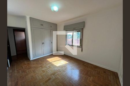 Casa à venda com 4 quartos, 250m² em Granja Julieta, São Paulo