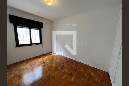 Casa à venda com 4 quartos, 250m² em Granja Julieta, São Paulo