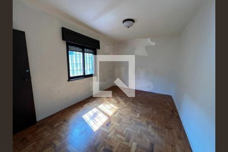 Casa à venda com 4 quartos, 250m² em Granja Julieta, São Paulo