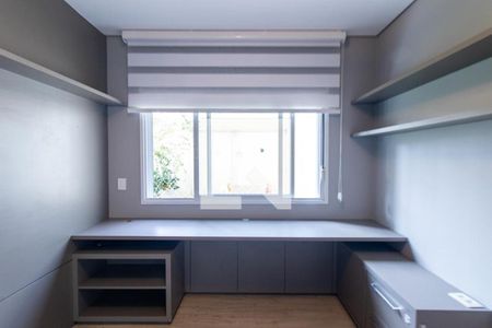 Quarto 1 Suite 1 de apartamento para alugar com 4 quartos, 165m² em Água Verde, Curitiba