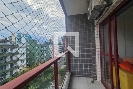 Apartamento para alugar com 2 quartos, 98m² em Jardim Las Palmas, Guarujá