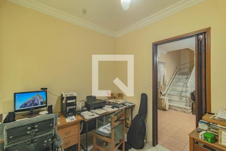 Casa à venda com 4 quartos, 250m² em Jabaquara, São Paulo