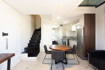 Sala/Cozinha de apartamento para alugar com 1 quarto, 50m² em Itaim Bibi, São Paulo