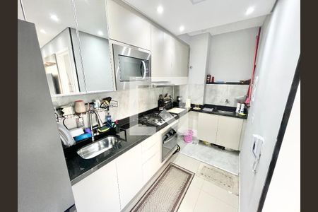 Sala/Cozinha de apartamento para alugar com 1 quarto, 38m² em Vila Diva, São Paulo