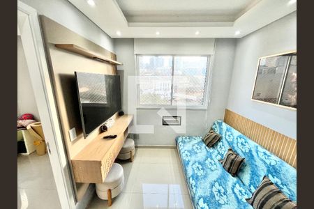 Sala/Cozinha de apartamento para alugar com 1 quarto, 38m² em Vila Diva, São Paulo