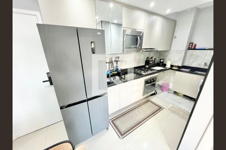 Sala/Cozinha de apartamento para alugar com 1 quarto, 38m² em Vila Diva, São Paulo