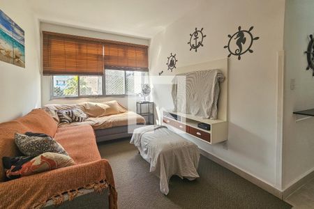 Apartamento para alugar com 2 quartos, 65m² em Jardim Las Palmas, Guarujá