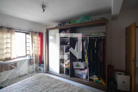 Quarto 1 de casa à venda com 6 quartos, 250m² em Jardim Martins Silva, São Paulo