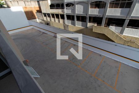 VISTA DA SACADA de apartamento para alugar com 2 quartos, 43m² em Jardim Flamboyant, Campinas