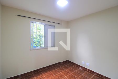 Quarto 1 de apartamento para alugar com 2 quartos, 47m² em Jardim Maraba, São Paulo