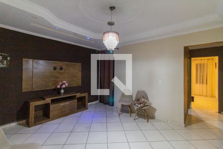 Sala de casa à venda com 4 quartos, 525m² em Vila Rosalia, Guarulhos