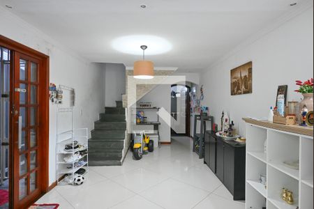 Sala de casa à venda com 3 quartos, 125m² em Jardim Monte Kemel, São Paulo