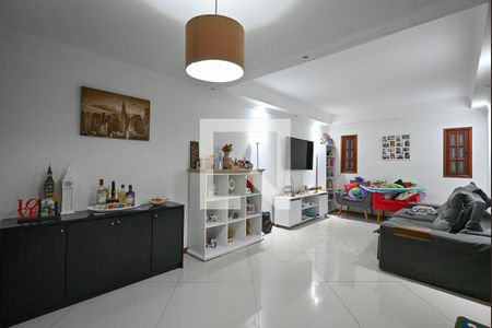 Sala de casa à venda com 3 quartos, 125m² em Jardim Monte Kemel, São Paulo