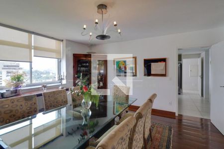 Apartamento à venda com 5 quartos, 756m² em Real Parque, São Paulo