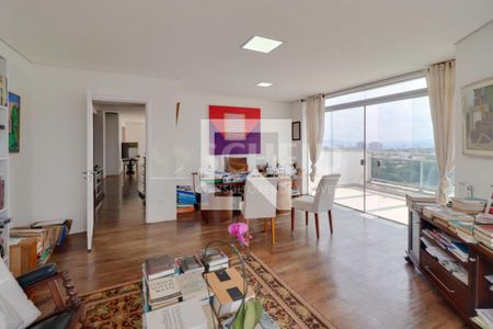 Apartamento à venda com 5 quartos, 756m² em Real Parque, São Paulo