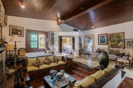 Casa à venda com 4 quartos, 400m² em Vila Nova Caledonia, São Paulo