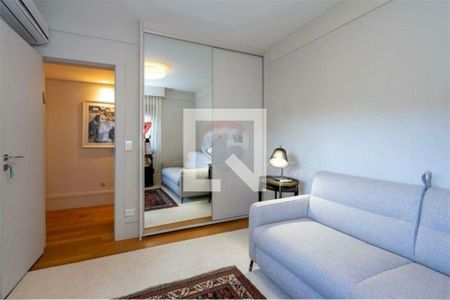 Apartamento à venda com 3 quartos, 257m² em Real Parque, São Paulo