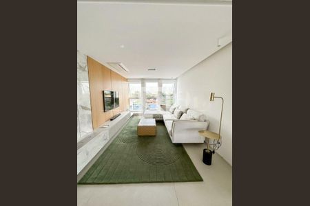 Apartamento à venda com 4 quartos, 341m² em Vila Cordeiro, São Paulo