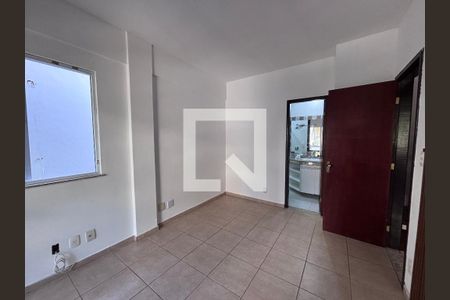 Quarto 1 de casa de condomínio para alugar com 3 quartos, 110m² em Recreio dos Bandeirantes, Rio de Janeiro