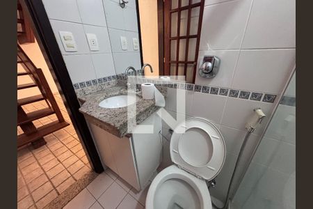 Banheiro de casa de condomínio para alugar com 3 quartos, 110m² em Recreio dos Bandeirantes, Rio de Janeiro