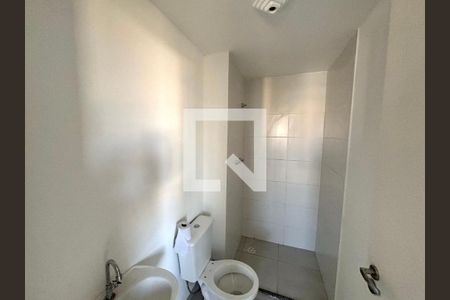 Banheiro de apartamento para alugar com 2 quartos, 38m² em Cidade Antônio Estêvão de Carvalho, São Paulo