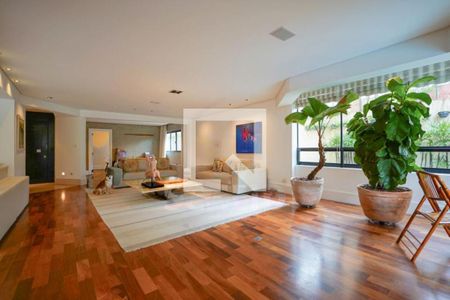 Apartamento à venda com 3 quartos, 230m² em Real Parque, São Paulo