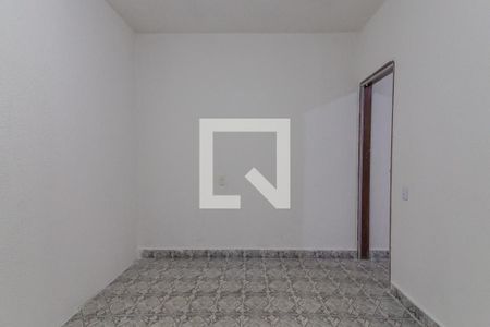Quarto de casa para alugar com 1 quarto, 47m² em Jardim Araguaia, Mauá