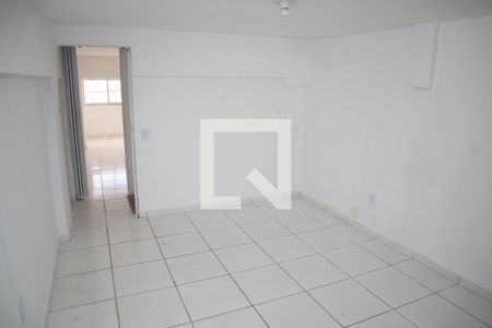QUARTO 1 de casa para alugar com 1 quarto, 70m² em Recreio dos Bandeirantes, Rio de Janeiro