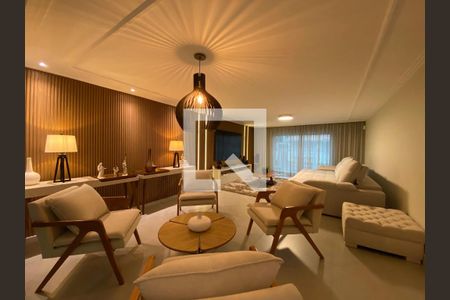 Sala de casa para alugar com 6 quartos, 380m² em Parque dos Camargos, Barueri