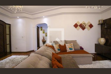 Casa à venda com 3 quartos, 350m² em Vila Paulo Silas, São Paulo