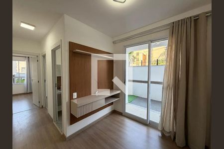 Sala de apartamento para alugar com 3 quartos, 75m² em Estoril, Belo Horizonte
