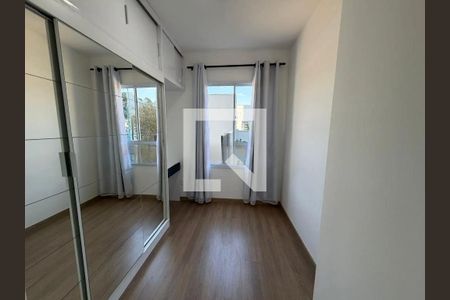 Quarto de apartamento para alugar com 3 quartos, 75m² em Estoril, Belo Horizonte