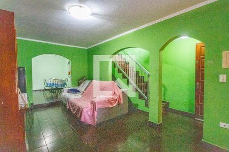 Sala 1 de casa à venda com 2 quartos, 180m² em Vila Guacuri, Diadema